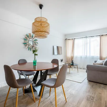 Agence Des Residences - Plein Centre De * 칸느