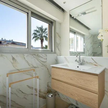 Agence Des Residences - Plein Centre De * Cannes
